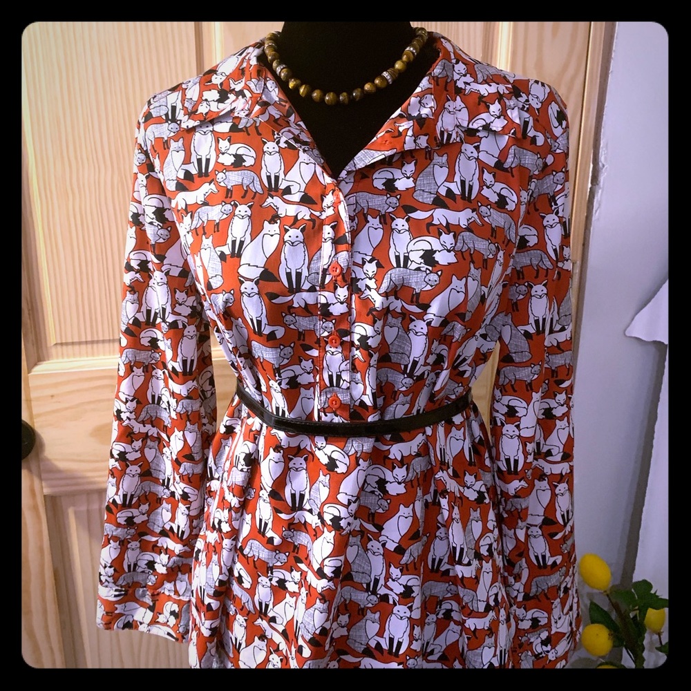 🔵 Ann Taylor Fox Print Long Sleeve Blouse Sz L